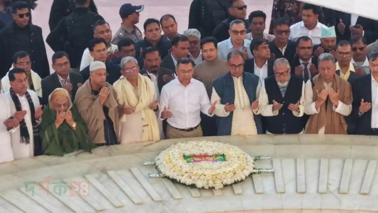 তারেক রহমান কবর জিয়ারত