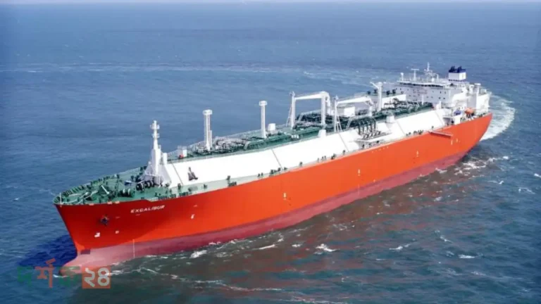 চট্টগ্রাম বন্দরে জ্বালানি জাহাজ