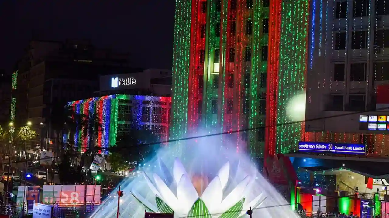 আলোকসজ্জা বন্ধ ঘোষণা