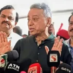 বিশ্ববিদ্যালয়ে রাজনীতি নয়,