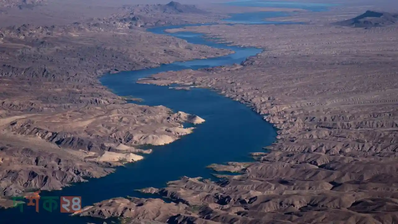 হরমুজ প্রণালি খুলছে