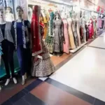 রাত ৮টায় দোকান বন্ধ